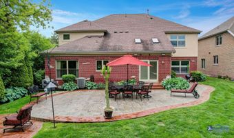 1535 S Douglas Ave, Arlington Heights, IL 60005