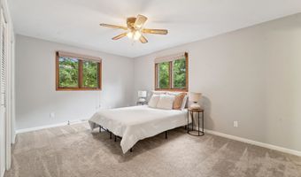 27 CARIBOU Ct, Appleton, WI 54911