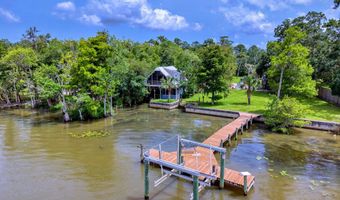 162 Pogy Rd, Apalachicola, FL 32320