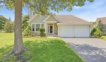 15 Breeze Ter, Barnegat, NJ 08005