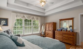 15 Winding Oak Dr, Arden, NC 28704