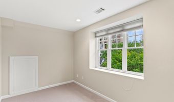 8008 GLENBROOK Rd, Bethesda, MD 20814
