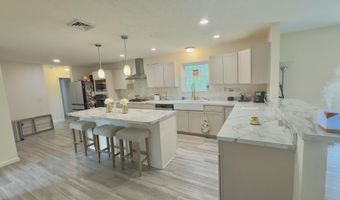 2292 Bismark Rd, Blakeslee, PA 18610