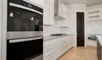 24113 E 36th Pl, Aurora, CO 80019