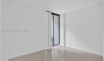 3300 NE 192nd St 118, Aventura, FL 33180