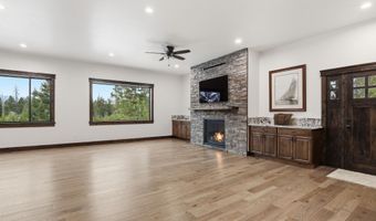 216 Mara Mdws, Athol, ID 83801