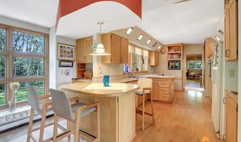 8210 Sundi Dr, Anchorage, AK 99502