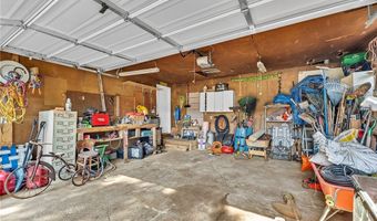 140 Haussauer Rd, Amherst, NY 14068