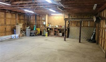 13975 Greenbower St NE, Alliance, OH 44601