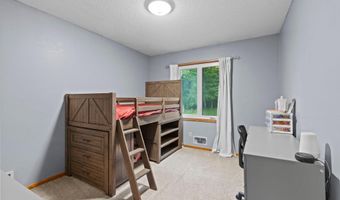 13941 Herald Ct, Apple Valley, MN 55124