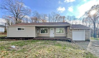 4949 E Radio Rd, Austintown, OH 44515