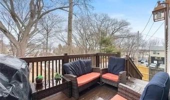 18 Calef St, Cranston, RI 02920