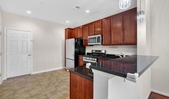 42563 HIGHGATE Ter, Brambleton, VA 20148