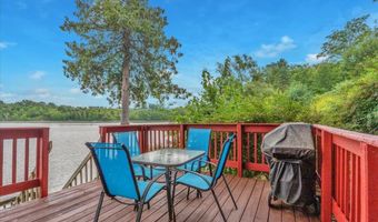 220 Way Ln, Bridport, VT 05734