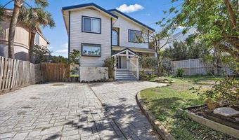 1879 BEACH Ave, Atlantic Beach, FL 32233