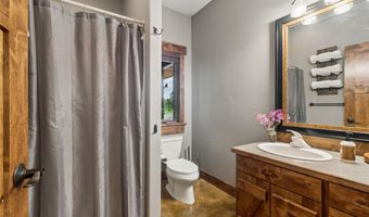 1221 Grand Fir Rd, Bigfork, MT 59911