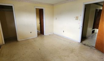 1721 Arcadian St, Savannah, GA 31405