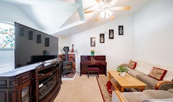 832 Wildrose Ln, Blackfoot, ID 83221