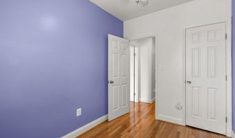 925 DECATUR St NW, Washington, DC 20011