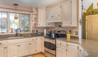 W2567 RIDGEBROOK Court, Appleton, WI 54915