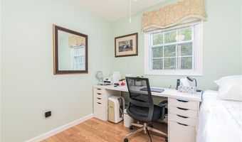 125 Stony Ln, Exeter, RI 02822