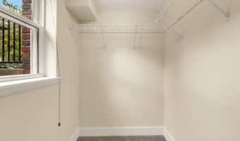 2201 2ND St NW 11, Washington, DC 20001
