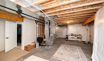 2719 SW Prairie Trail Pkwy, Ankeny, IA 50023