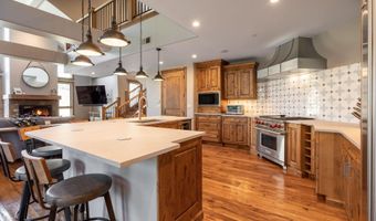 540 W Beaver Creek Blvd 7, Avon, CO 81620