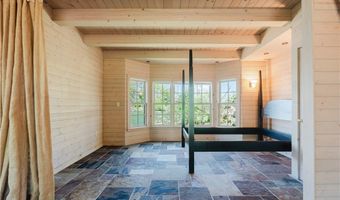3 Manhattan, Alexandria Bay, NY 13607