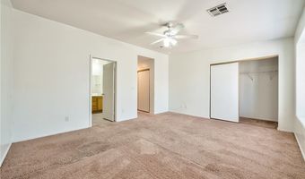 4059 Halfmoon Bay Dr, Las Vegas, NV 89115