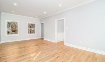 193 Chestnut Ridge Rd, Bethel, CT 06801