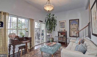 44072 FLORENCE Ter, Ashburn, VA 20147