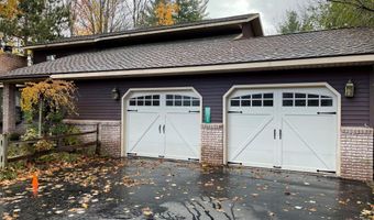 1325 Crestview Dr, Alpena, MI 49707
