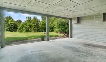 5709 Grove Rd, Bascom, FL 32423