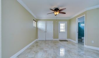 6504 SURFSIDE Blvd 8, Apollo Beach, FL 33572