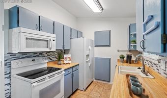 11413 E Ellsworth Pl, Aurora, CO 80010