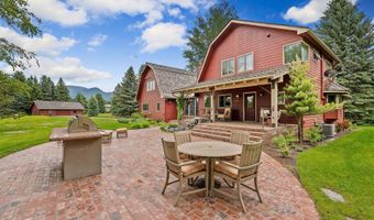 1160 Swan Horseshoe Dr, Bigfork, MT 59911