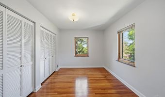 3119 N Farmcrest Dr, Amberley, OH 45213