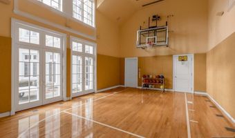 38 Rio Vista Dr, Alpine, NJ 07620