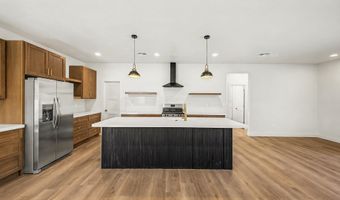 8769 W REVENTON Dr, Arizona City, AZ 85123