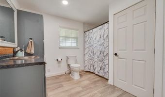 365 County Road 1180, Alvord, TX 76225