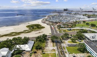 1940 E Beach Blvd, Biloxi, MS 39531