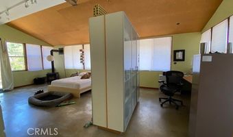 1820 Lookout Dr, Agoura Hills, CA 91301