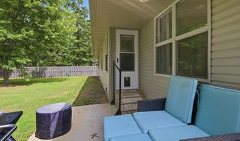1027 Nickolas St, Aurora, MO 65605