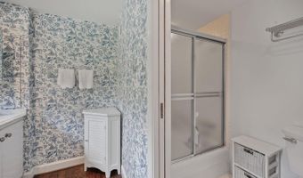 4706 JAMESTOWN Rd, Bethesda, MD 20816
