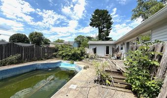 307 Eastwood Dr, Bedford, IN 47421