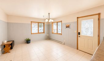 6828 Aurora Dr, Akeley, MN 56433