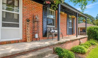 1789 HOLMAN St, Alexander City, AL 35010