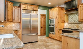 907 RIVERSIDE Dr, Bellevue, ID 83313