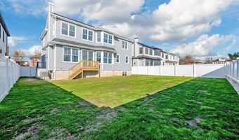 923 Greenfield Rd, Woodmere, NY 11598